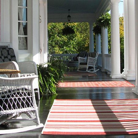 Hill Crest Bed & Breakfast Clifton Forge 外观 照片