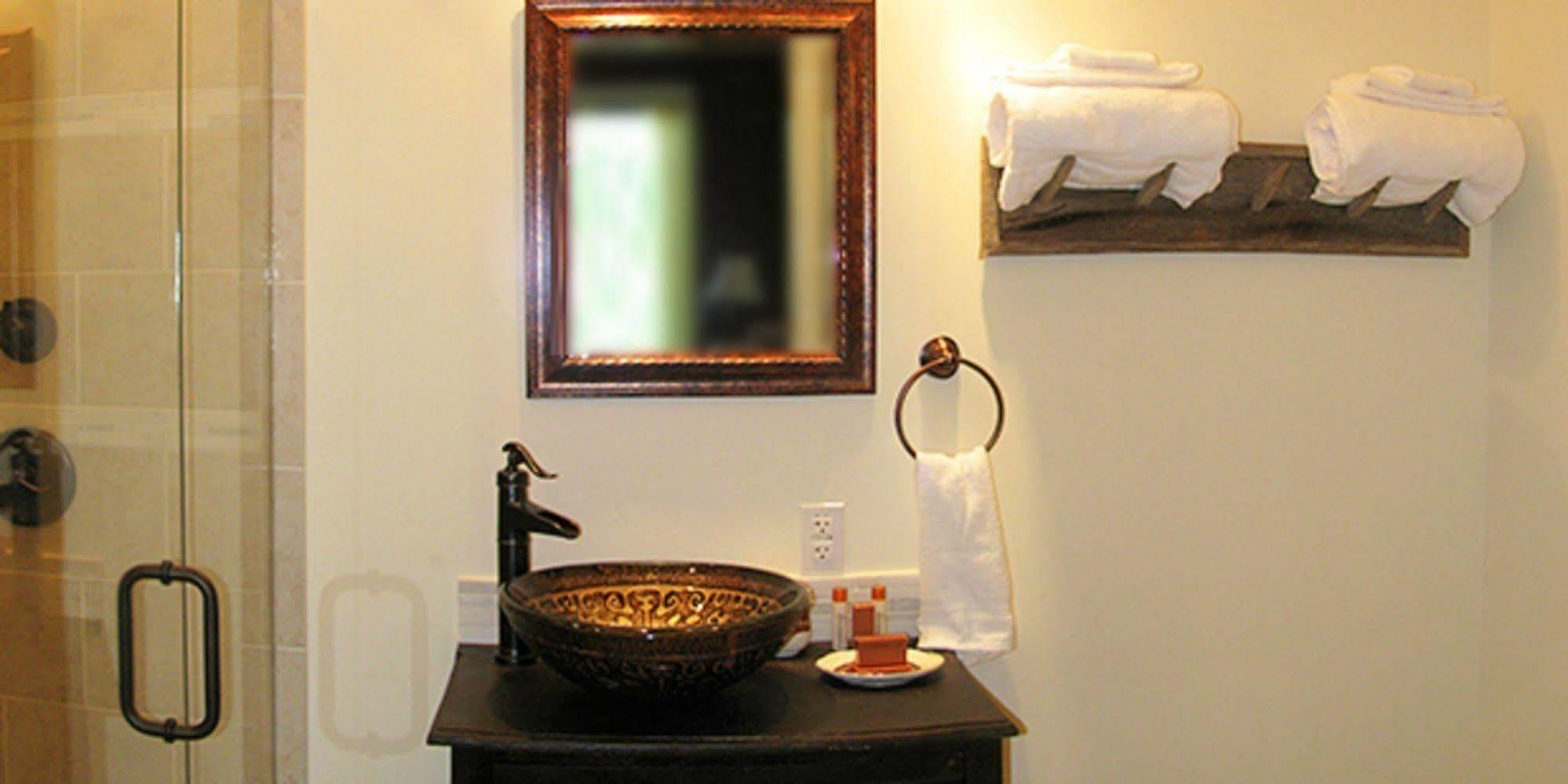 Hill Crest Bed & Breakfast Clifton Forge 外观 照片
